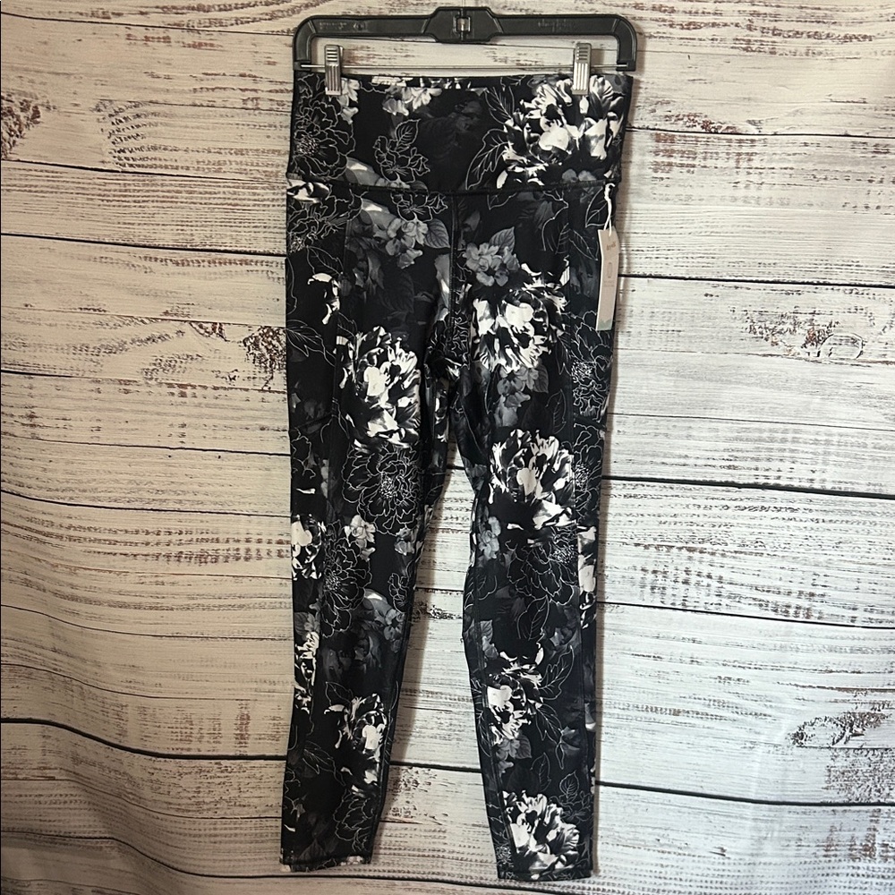 NWT black floral leggings from balance collection size large
